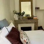 , Renove Dans Immeuble Classe. Lägenhet