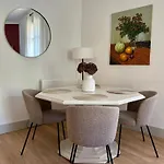 Lejlighed , Renove Dans Immeuble Classe.