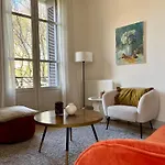 , Renove Dans Immeuble Classe. Lejlighed
